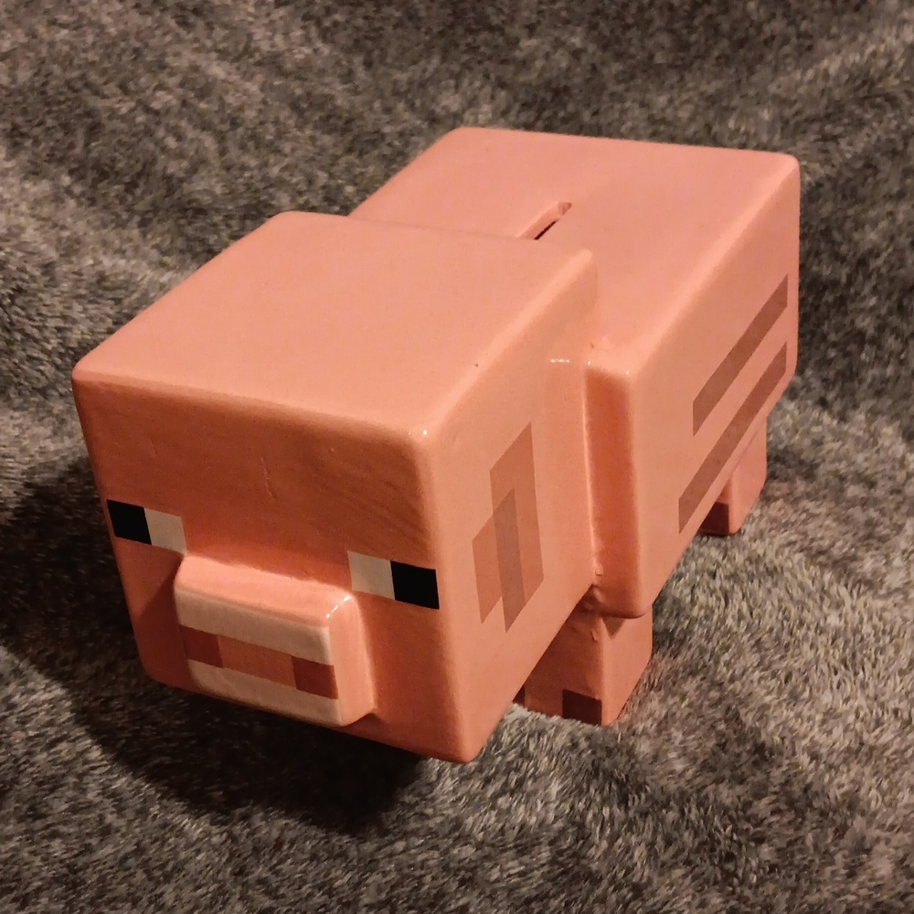 Minecraft Pig Piggy Bank Porcelain Ceramic NEW W/ Tags -
